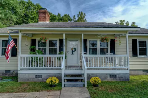 9682 Shiloh Rd, Ivanhoe, NC 28447 photo 1
