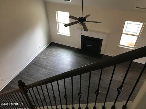 800 Gregory Fork Rd, Richlands, NC 28574 photo 8