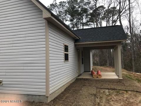800 Gregory Fork Rd, Richlands, NC 28574 photo 7