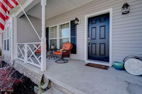 101 Hemlock Ct, Hampstead, NC 28443 photo 2