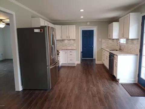 118 Perrytown Loop Rd, New Bern, NC 28560 photo 8