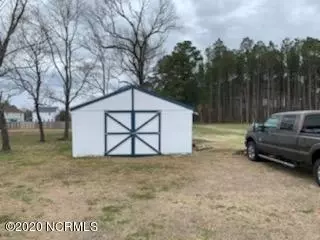 118 Perrytown Loop Rd, New Bern, NC 28560 photo 5