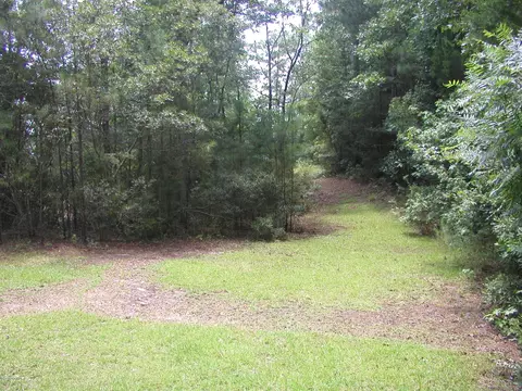 210 Augusta Ct, Havelock, NC 28532 photo 2