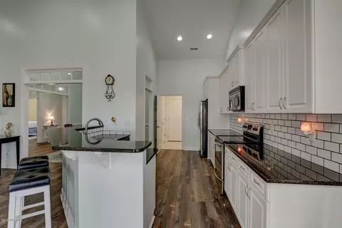 372 Highlands Dr, Hampstead, NC 28443 photo 8