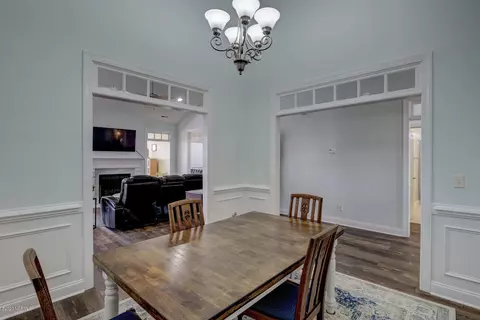 372 Highlands Dr, Hampstead, NC 28443 photo 5