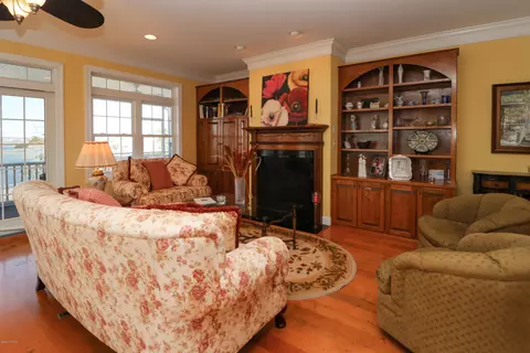 422 Cape Emerald Loop, Emerald Isle, NC 28594 photo 14