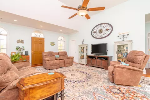 129 Bay Point Rd, Chocowinity, NC 27817 photo 7