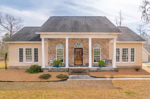 129 Bay Point Rd, Chocowinity, NC 27817 photo 2