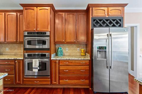 103 Veranda Ct, Hampstead, NC 28443 photo 5