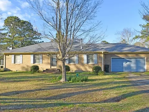 26 Blackwell Point Loop Rd, Oriental, NC 28571 photo 2