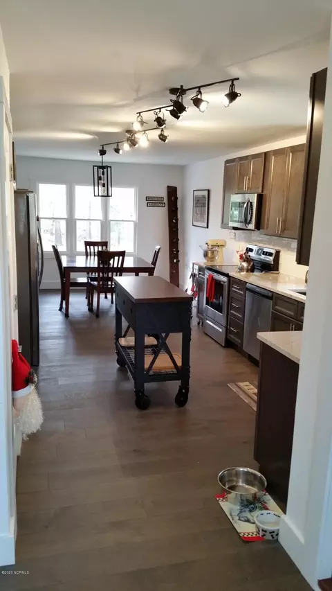 556 Button Bush Ln, Hampstead, NC 28443 photo 18
