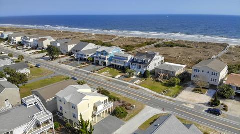 901 E Main St, Sunset Beach, NC 28468 photo 4
