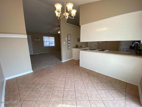 104 Curry Ct, Hubert, NC 28539 photo 10
