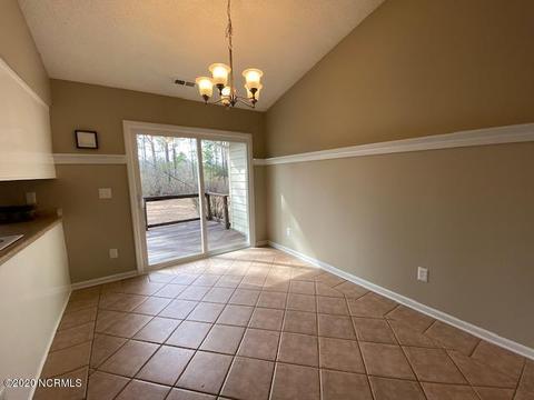 104 Curry Ct, Hubert, NC 28539 photo 8