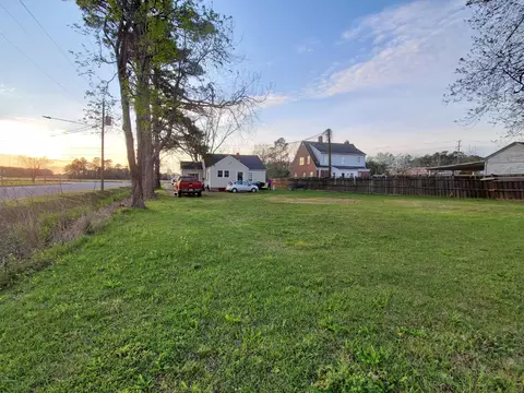 3687 Us Highway 17 S, Chocowinity, NC 27817 photo 2