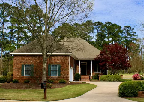 121 Pinehurst Dr, New Bern, NC 28562 photo 2
