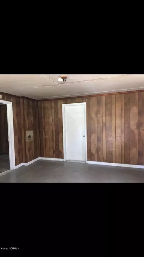 511 Fields St, Kinston, NC 28501 photo 3