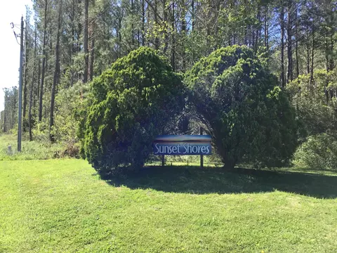 93 Mallard Dr, Merritt, NC 28556