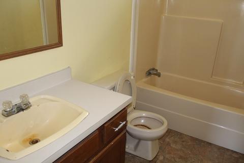 1894 Mccaskey Rd, Williamston, NC 27892 photo 3