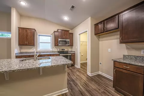 141 Grantham Pl, New Bern, NC 28560 photo 3