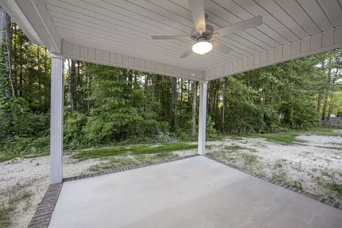 141 Grantham Pl, New Bern, NC 28560 photo 4