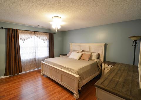 102 N Ivy Dr, Hubert, NC 28539 photo 10