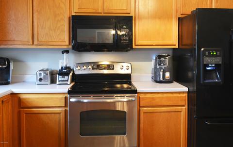 102 N Ivy Dr, Hubert, NC 28539 photo 4