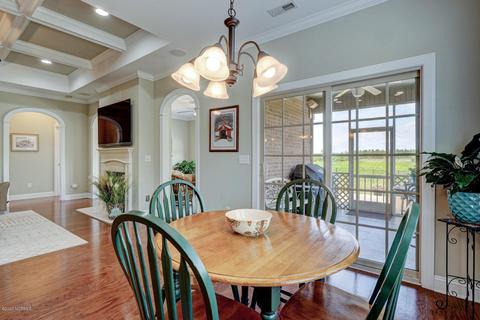 517 Highlands Dr, Hampstead, NC 28443 photo 10
