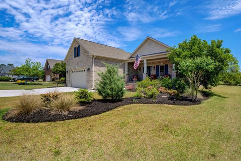 1017 Highlands Dr, Hampstead, NC 28443 photo 2