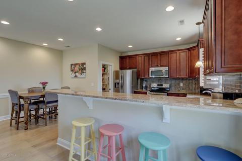 1017 Highlands Dr, Hampstead, NC 28443 photo 9