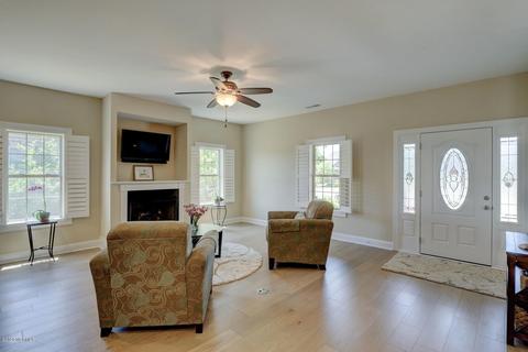 1017 Highlands Dr, Hampstead, NC 28443 photo 5