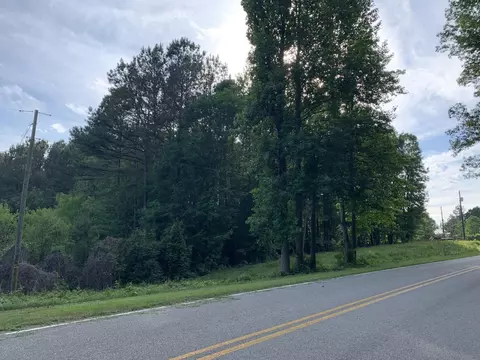 10057 Old Middlesex Rd, Middlesex, NC 27557 photo 5