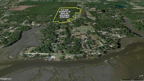 1295 Village Point Rd SW, Shallotte, NC 28470