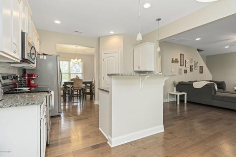160 Bounty Ct, Hampstead, NC 28443 photo 12