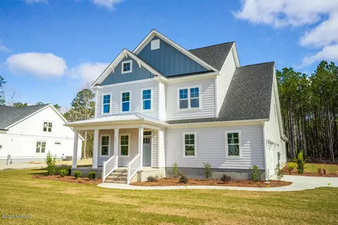 758 Crown Pointe Dr, Hampstead, NC 28443 photo 1