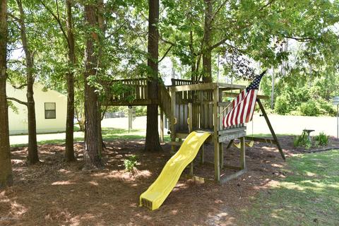 122 Pine Needle Dr, Hubert, NC 28539 photo 33