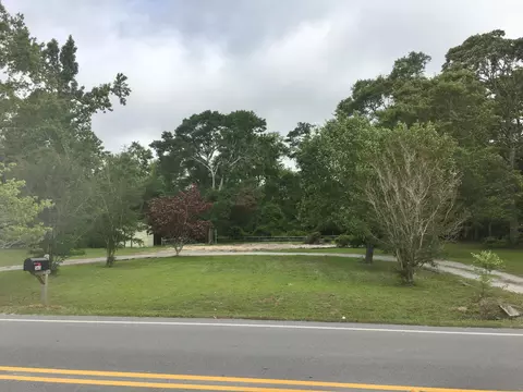 563 Bear Creek Rd, Hubert, NC 28539 photo 1