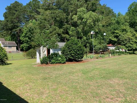 405 Cedar St, Washington, NC 27889 photo 5