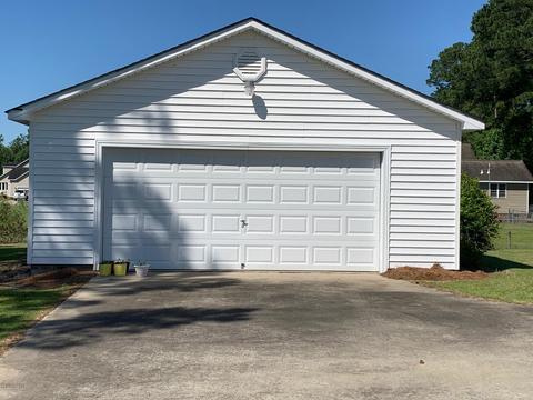 405 Cedar St, Washington, NC 27889 photo 3