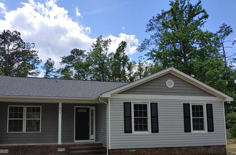 803 Fields Rd, New Bern, NC 28560 photo 1