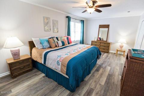 428 35th St, Sunset Beach, NC 28468 photo 8
