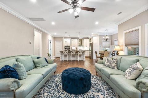 43 Viona Ln, Hampstead, NC 28443 photo 9