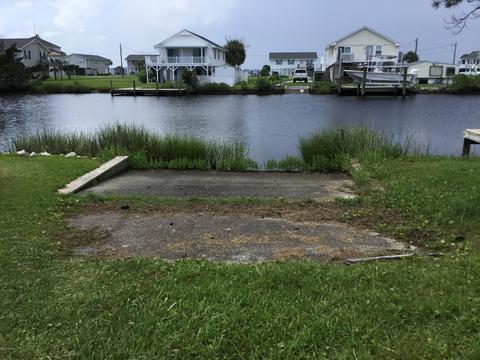 419 Cedar Point Blvd, Cedar Point, NC 28584 photo 3