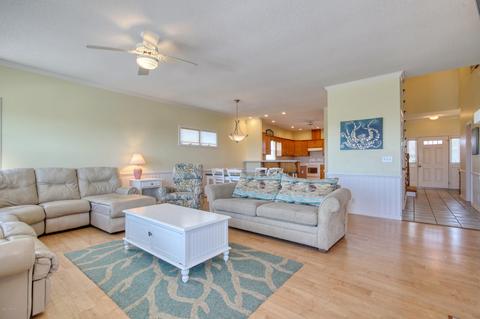 204 E Main St, Sunset Beach, NC 28468 photo 9