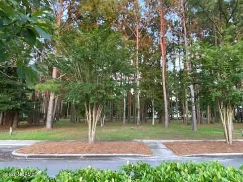 9106 Devaun Park Blvd, Calabash, NC 28467