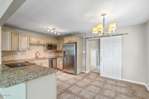 1401 Ormandy Ave, Jacksonville, NC 28546 photo 6