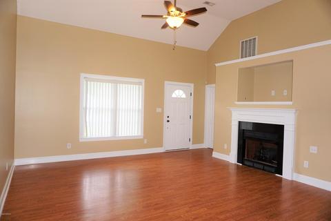 424 Satterfield Dr, New Bern, NC 28560 photo 6