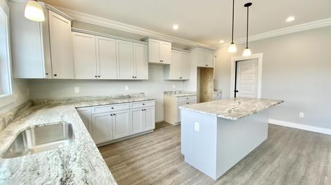 505 Perth Ct, Hubert, NC 28539 photo 4