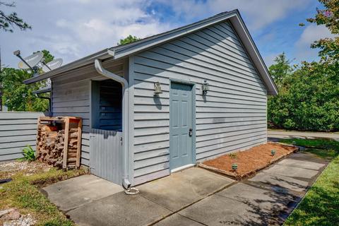 412 Widgeon Dr, Hampstead, NC 28443 photo 3