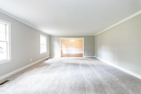 502 E Powell St, Clinton, NC 28328 photo 12